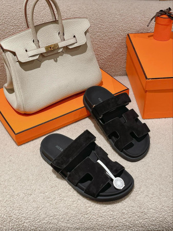 UA Hermès Chypre Sandal