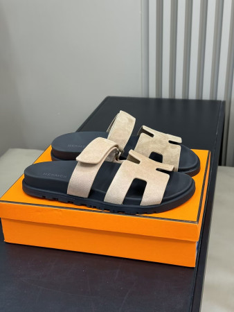 UA Hermès Chypre sandal