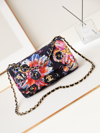 Ch*el classic flap bag 15.5×25.5×6.5cm