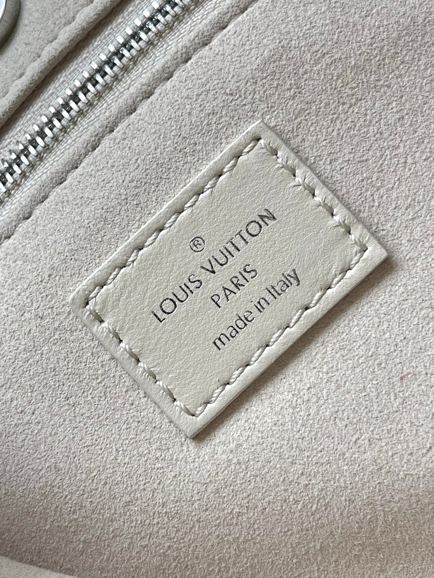 LV CarryAll Cargo Vibe PM M12919 33.5x23x15cm