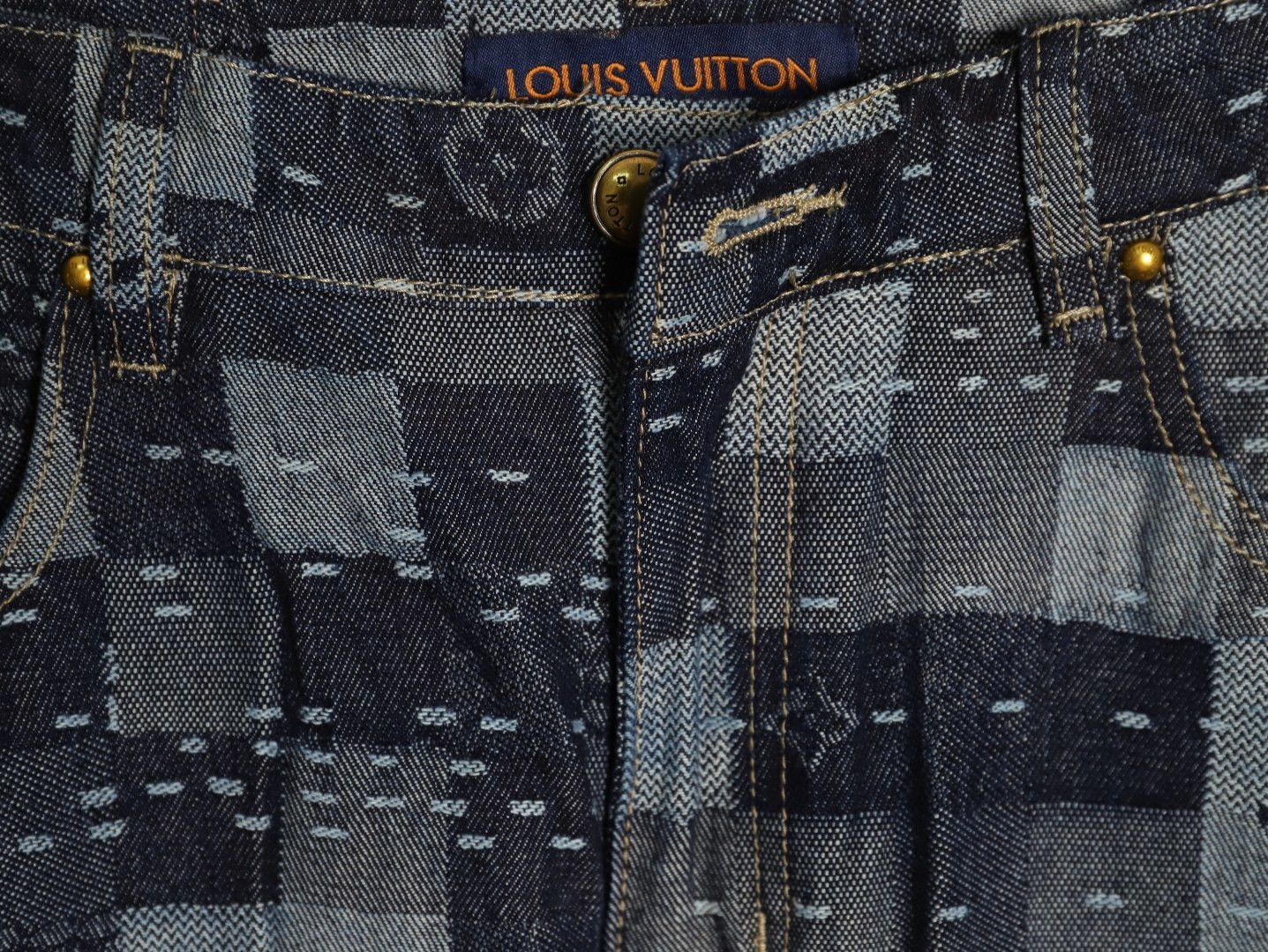l0*is V*t0n 25fw jeans suit