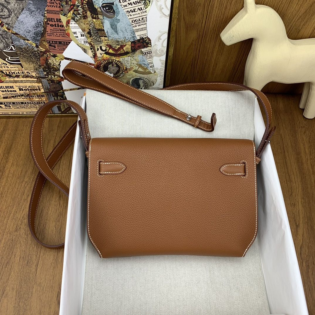 Hermès Kelly Depeches Togo 25cm
