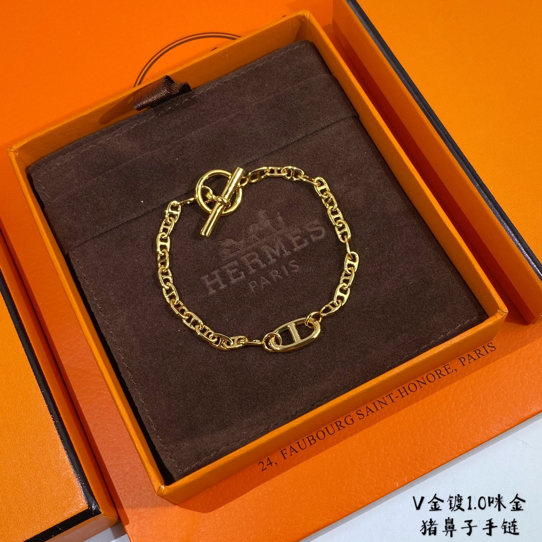 H**mes thick chain pig nose bracelet