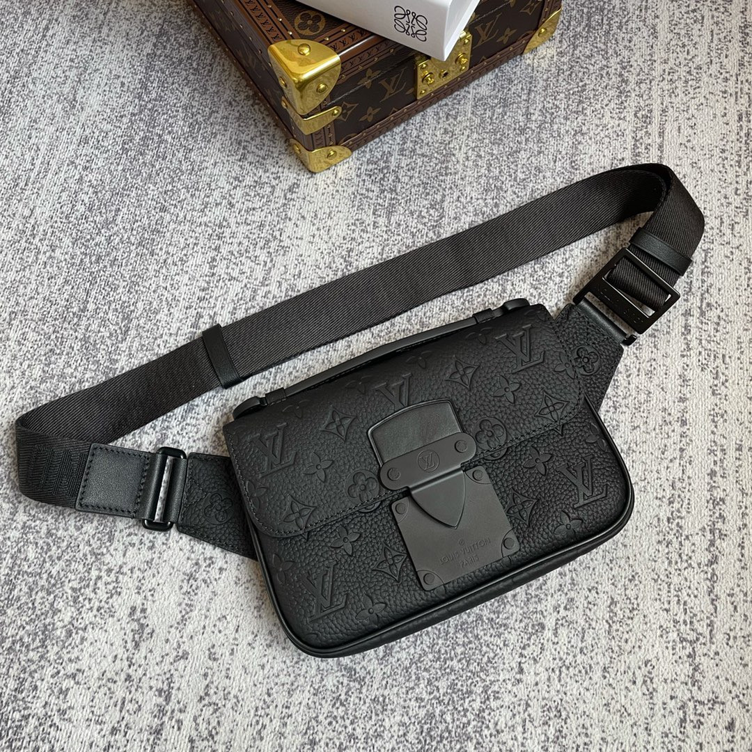 LV S LOCK SLING BAG M58487