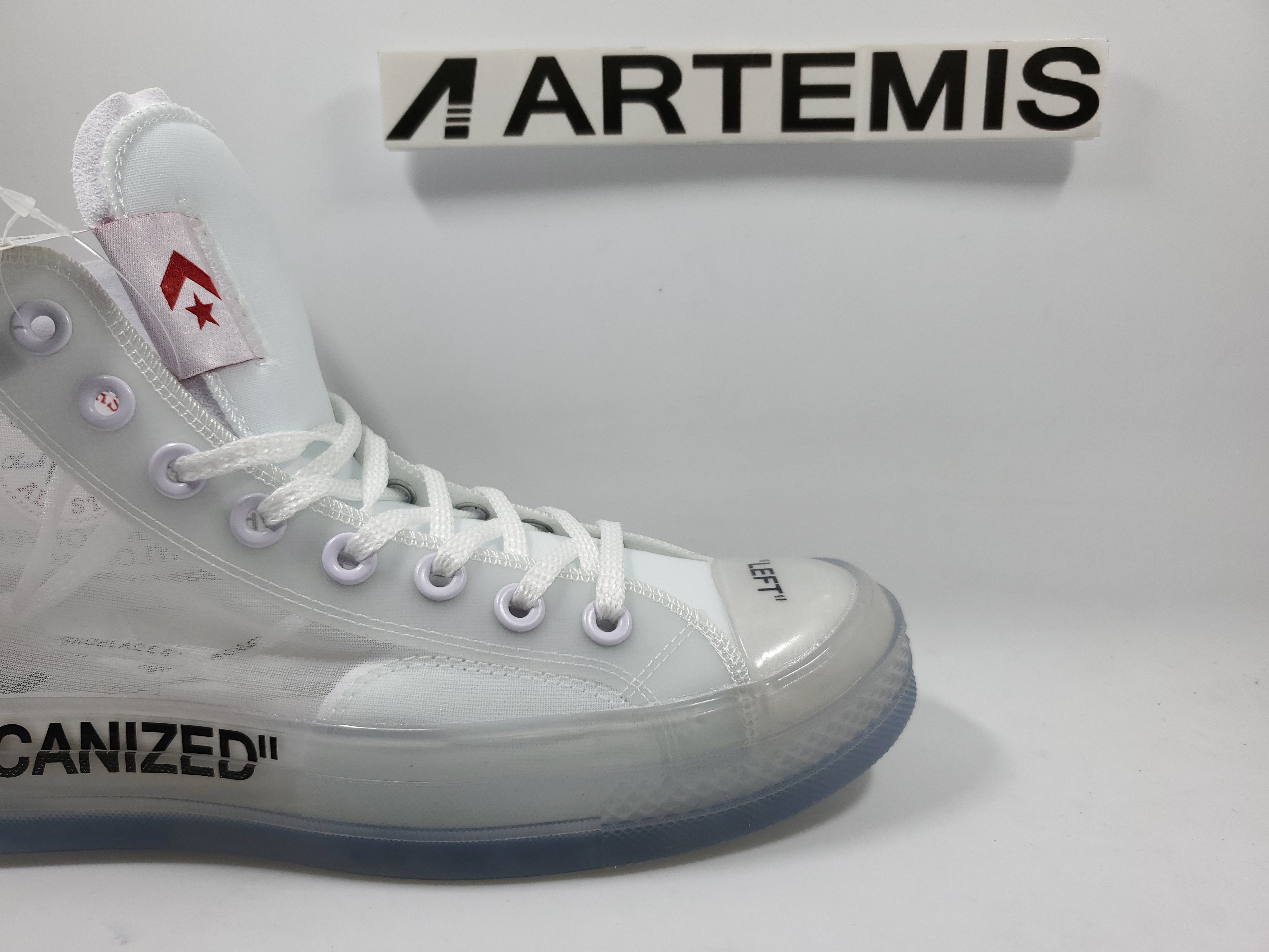Converse Chuck Taylor All-Star Hi Off-White