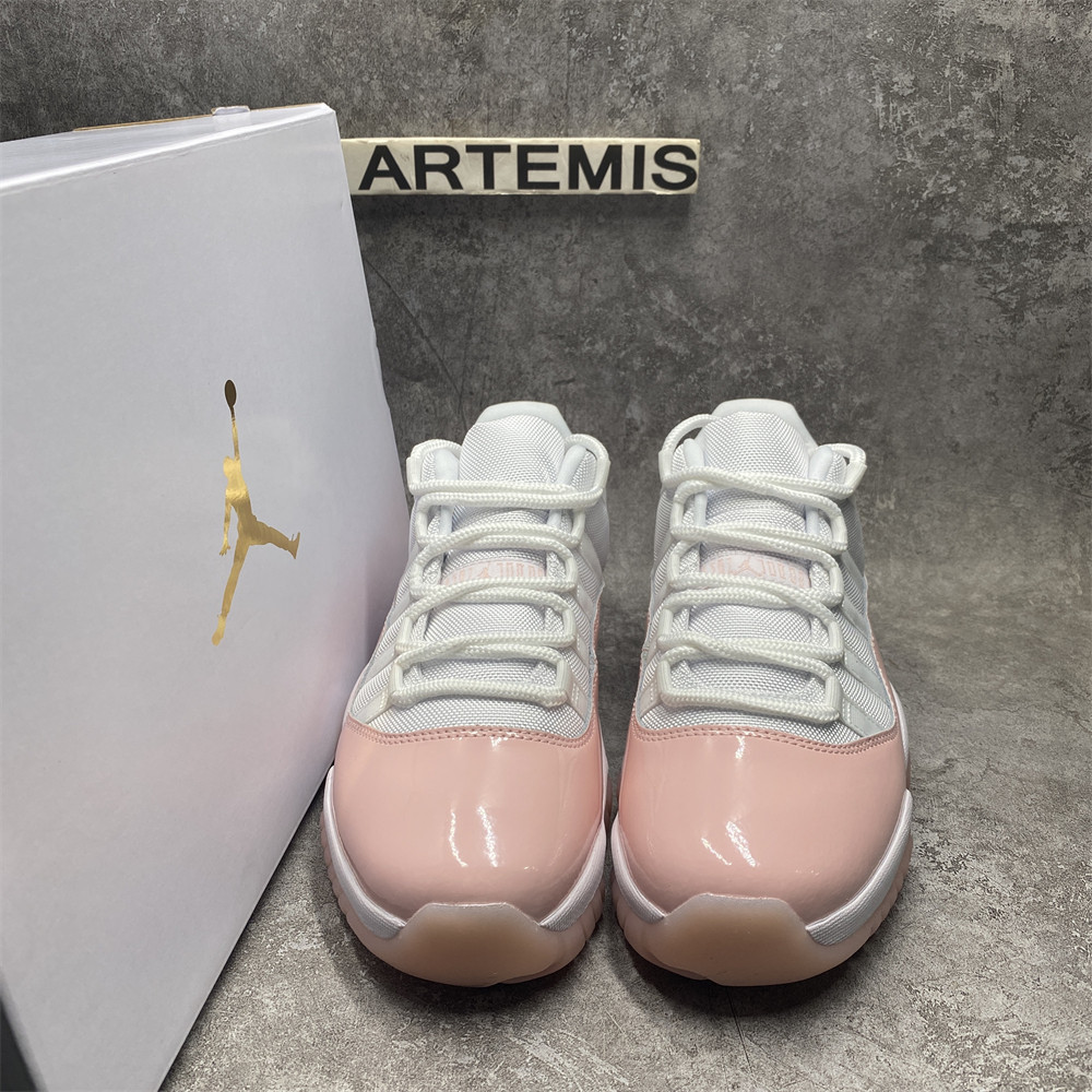 WMNS AIR JORDAN 11 RETRO LOW