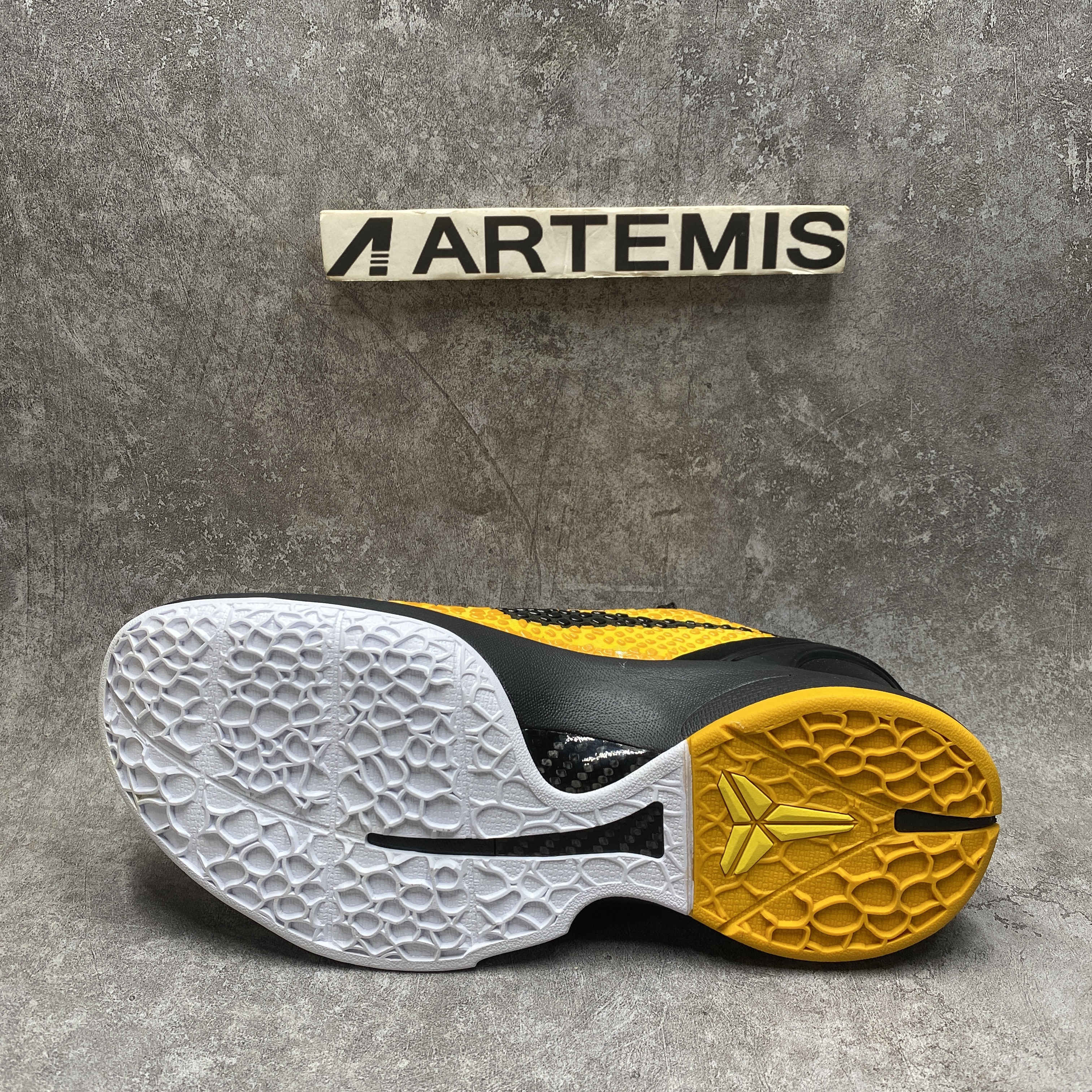 UA Nike Kobe 6 Lightbulb