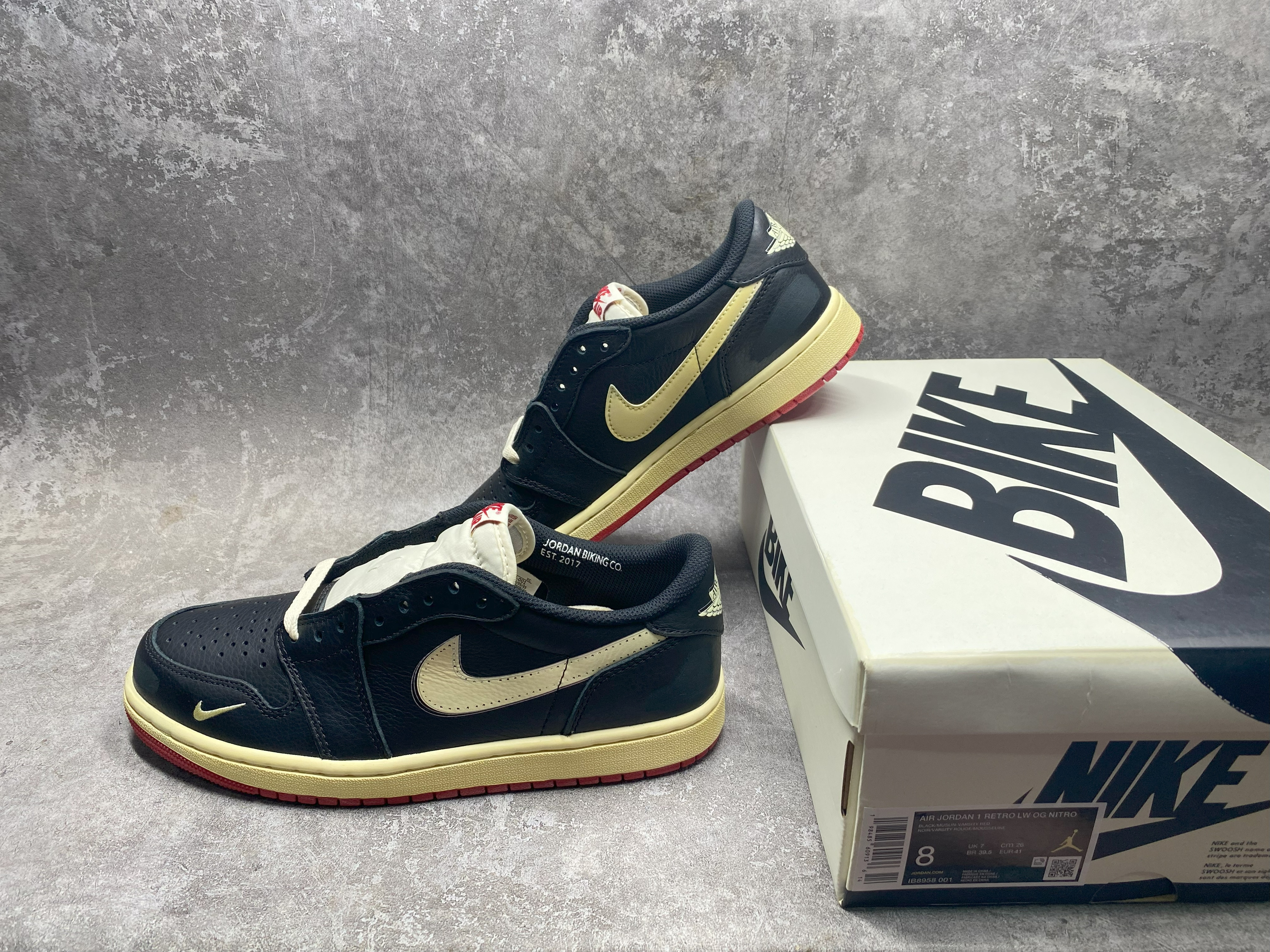 UA Jordan 1 Retro Low OG