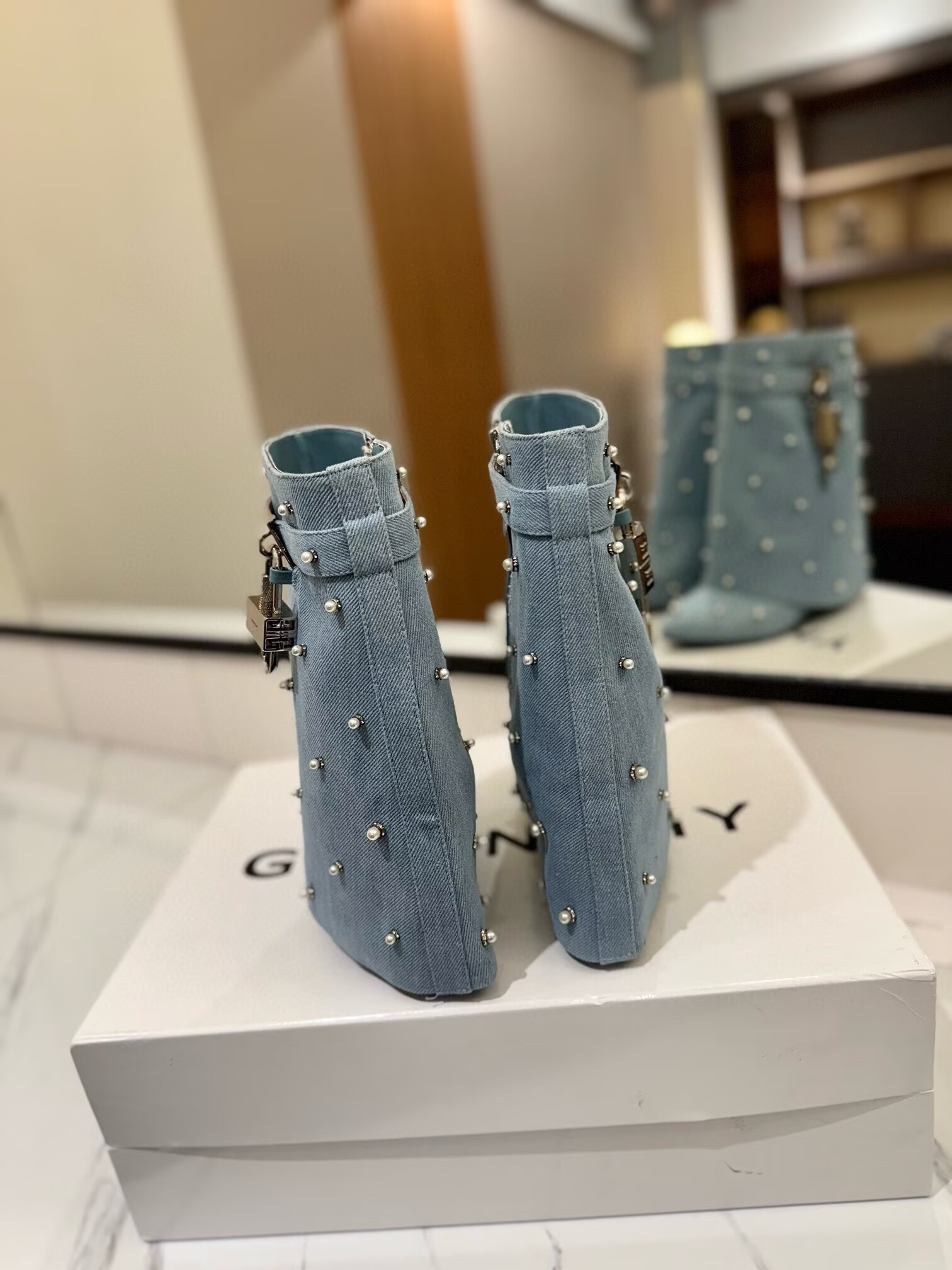 UA Givenchy Boots