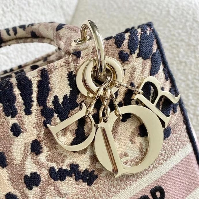 D*or medium lady d-lite bag