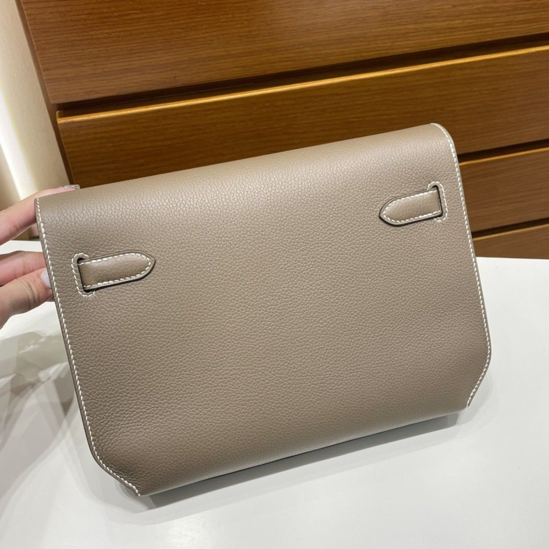 Hermès Kelly Depeches Togo 25cm