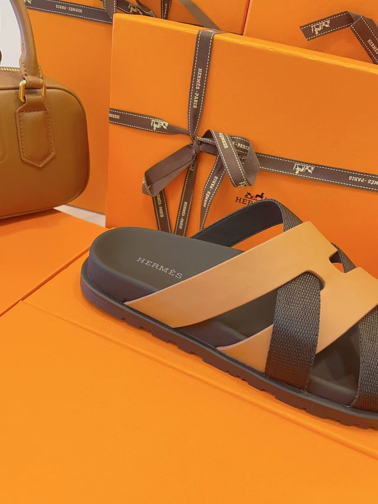 UA Hermès Kazimir Sandal