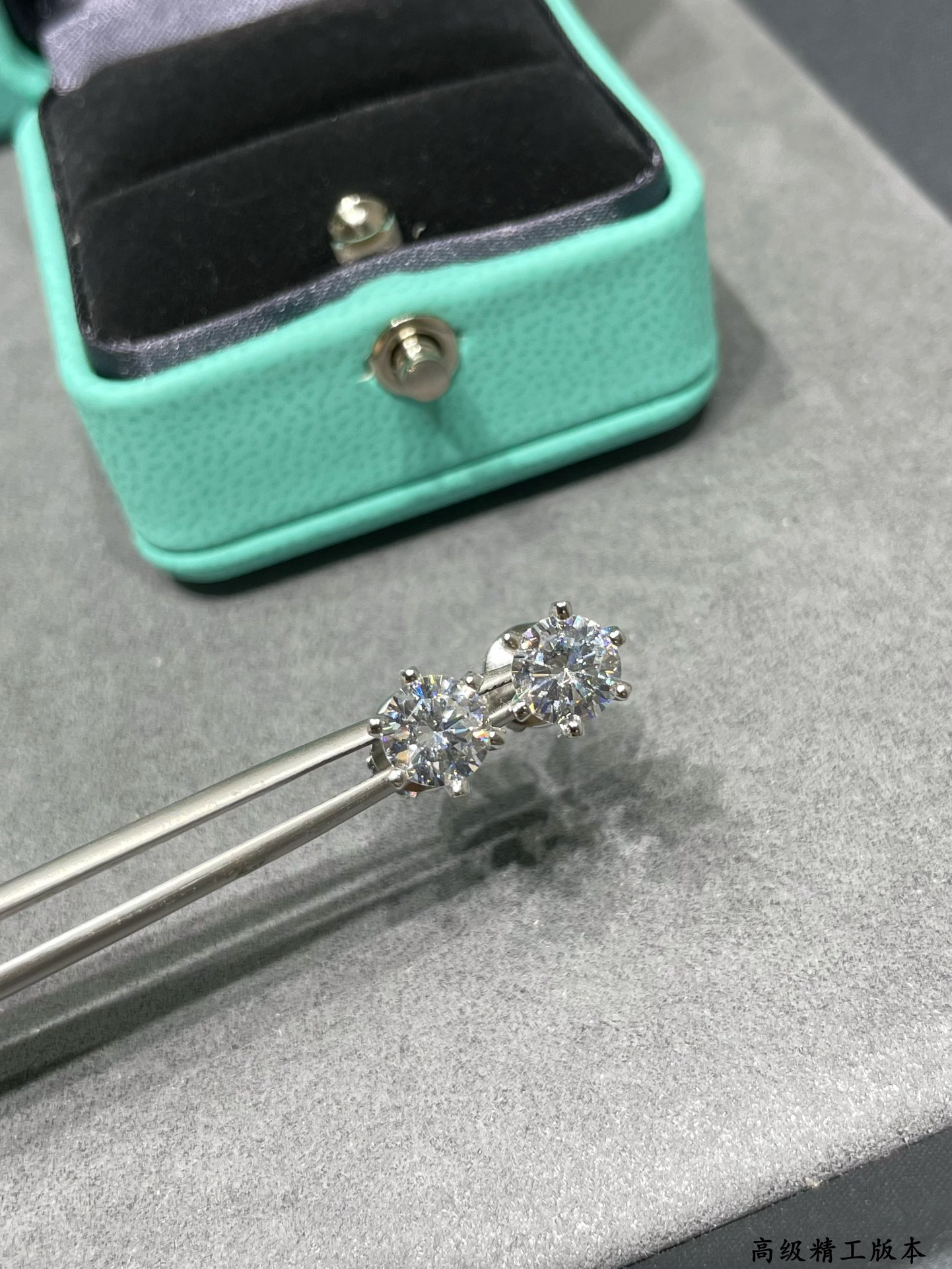T*f*ny & co. six-prong stud earrings 6mm ag925