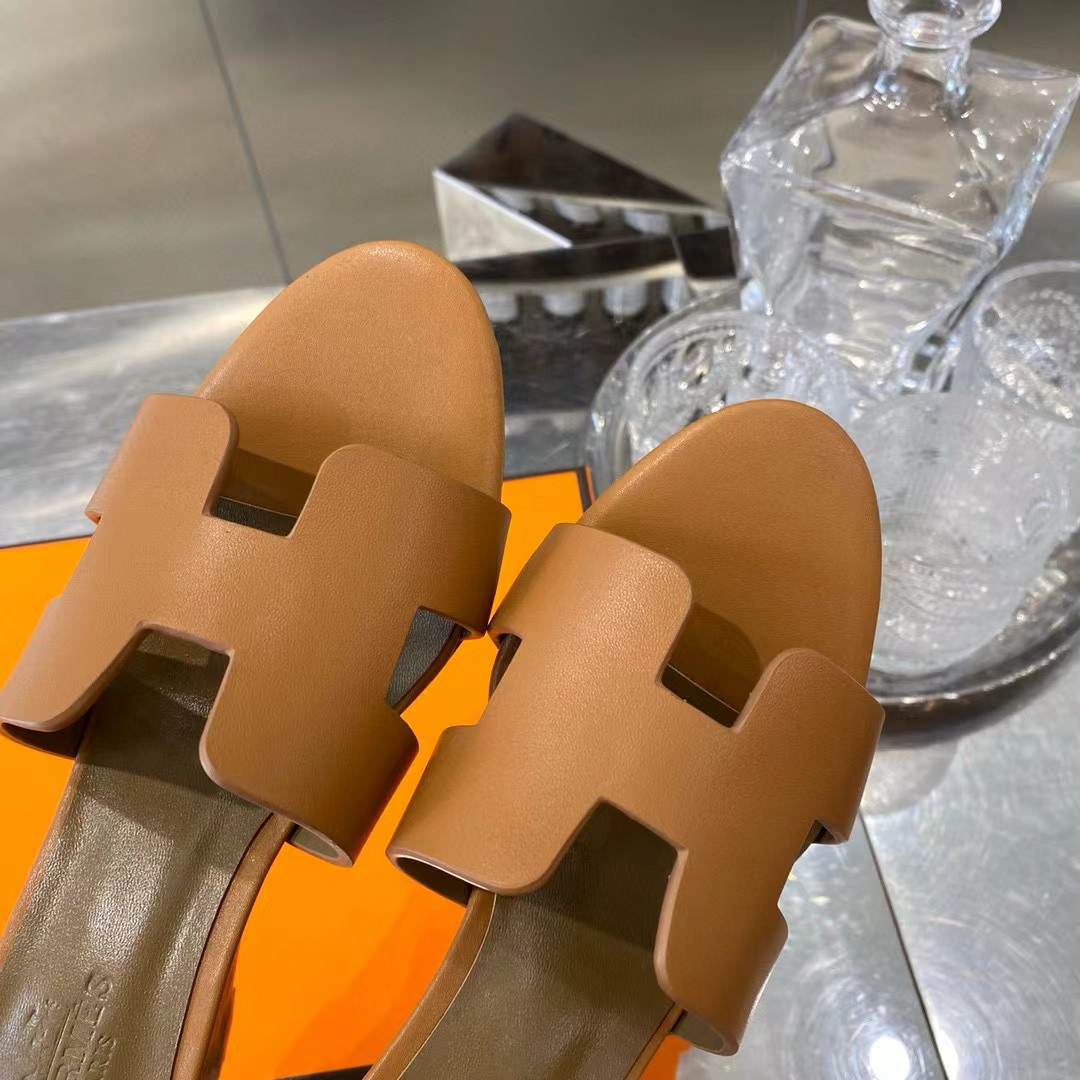 UA Hermès Legend Sandal