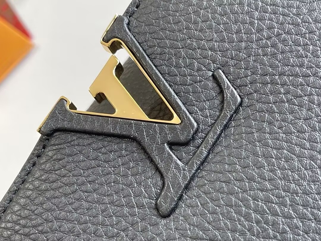 LV Capucines MM M48864 31.5x20x11cm