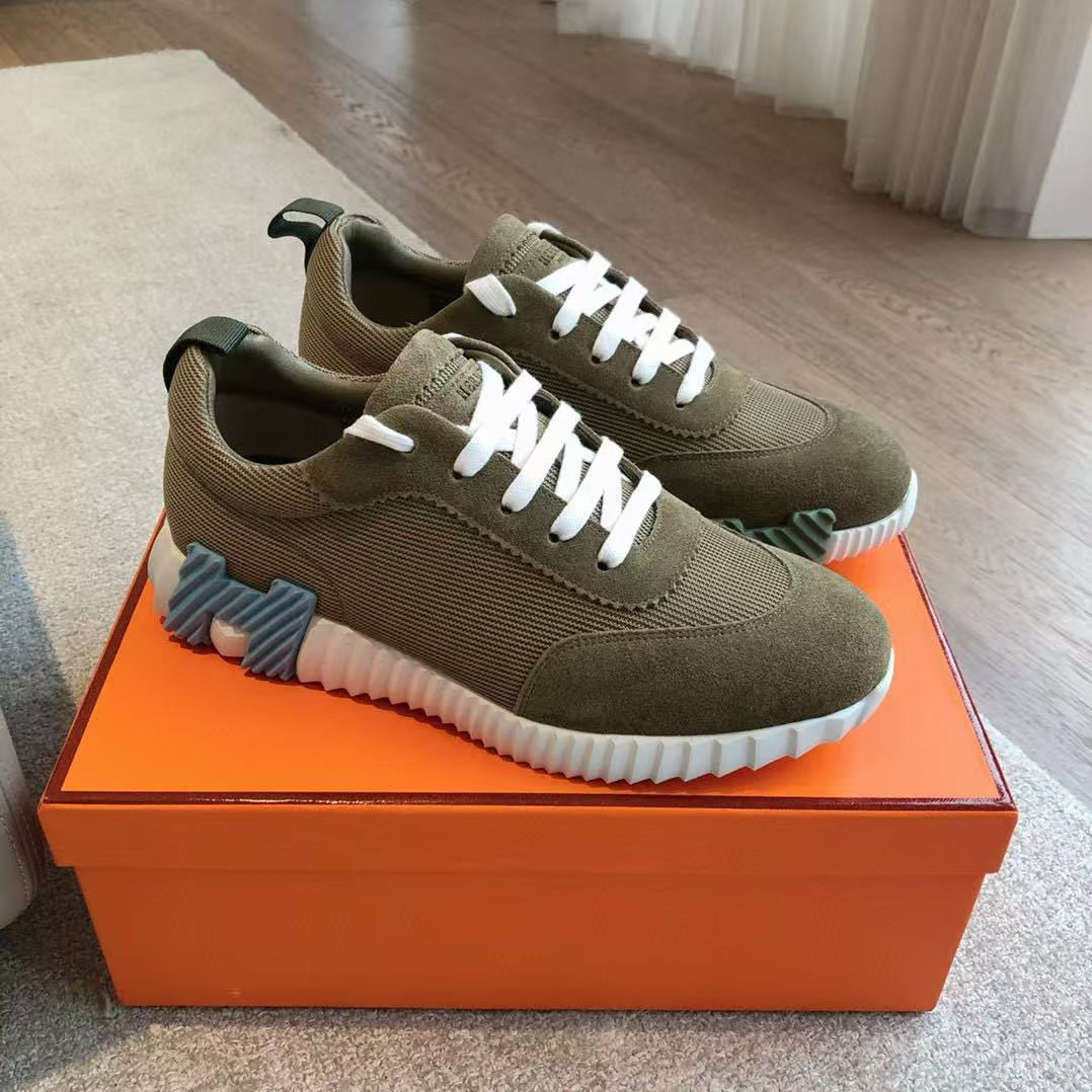 UA Hermès Bouncing Sneaker