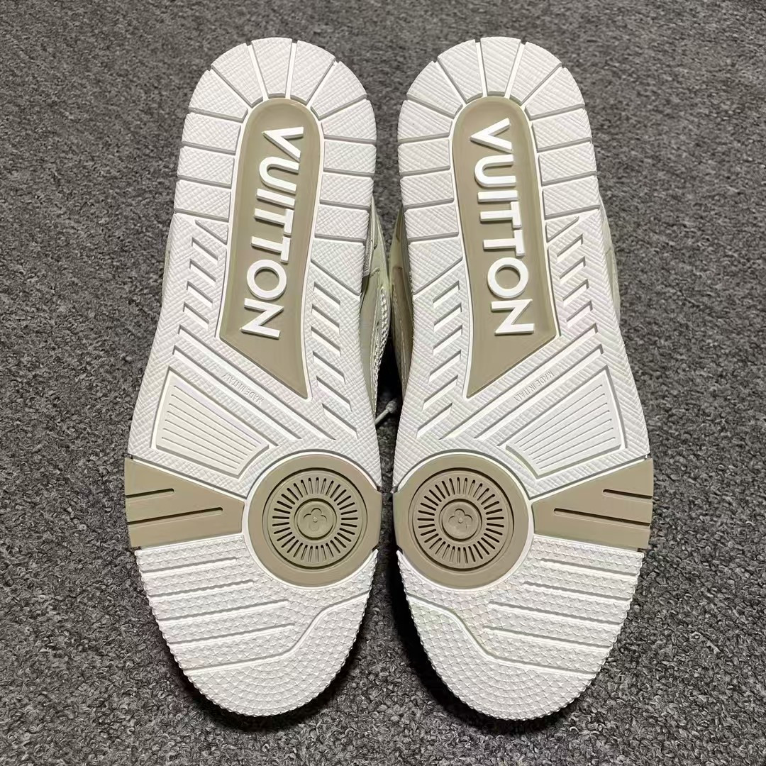UA LV Trainer Sneaker