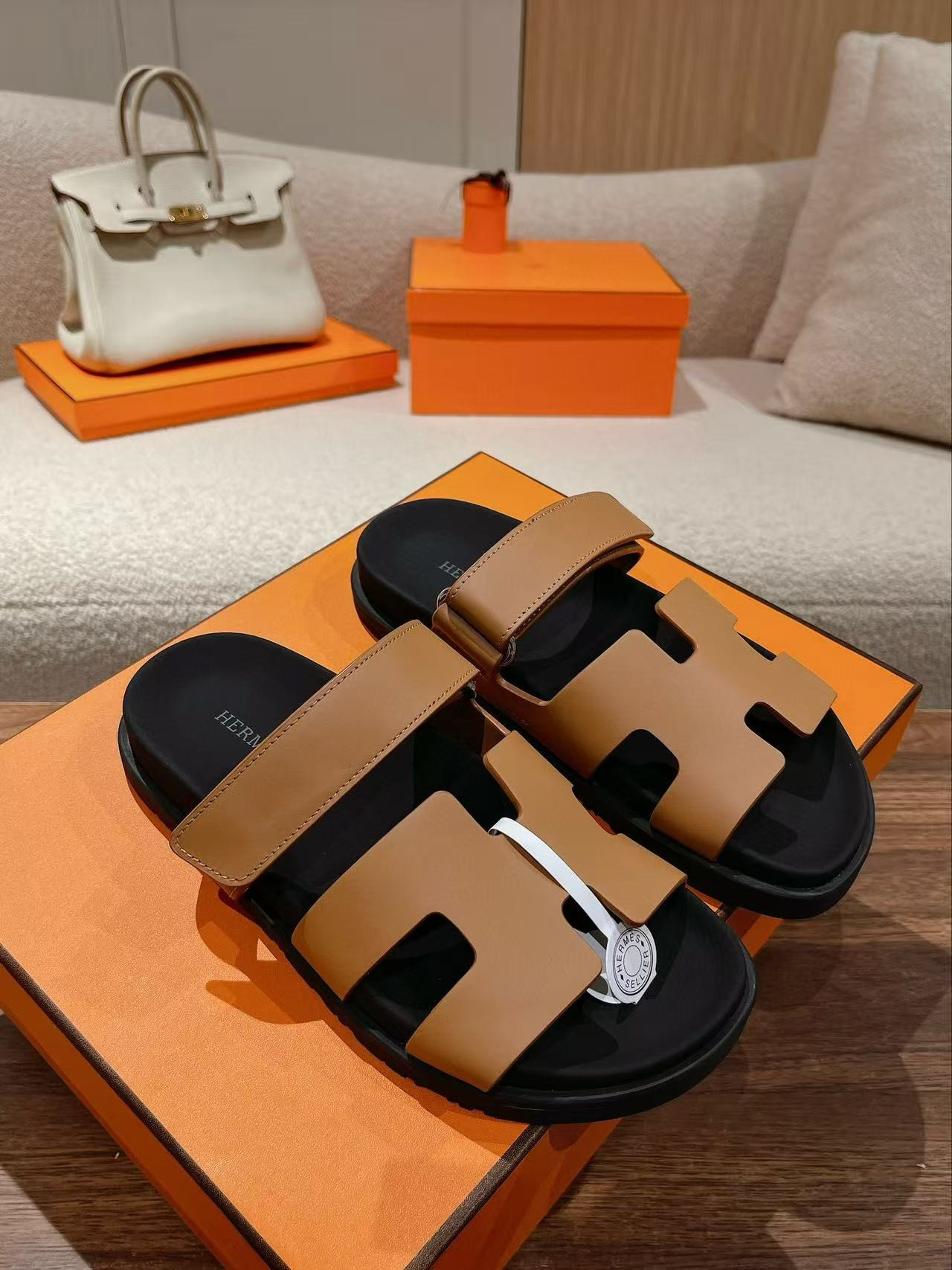 UA Hermès Chypre Sandal