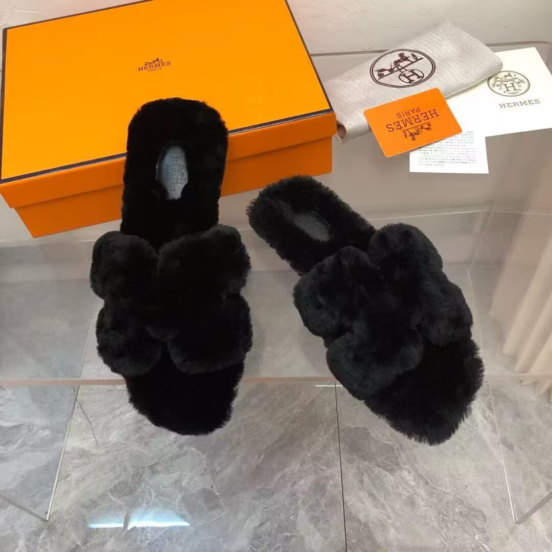 UA Hermès Chypre sandal