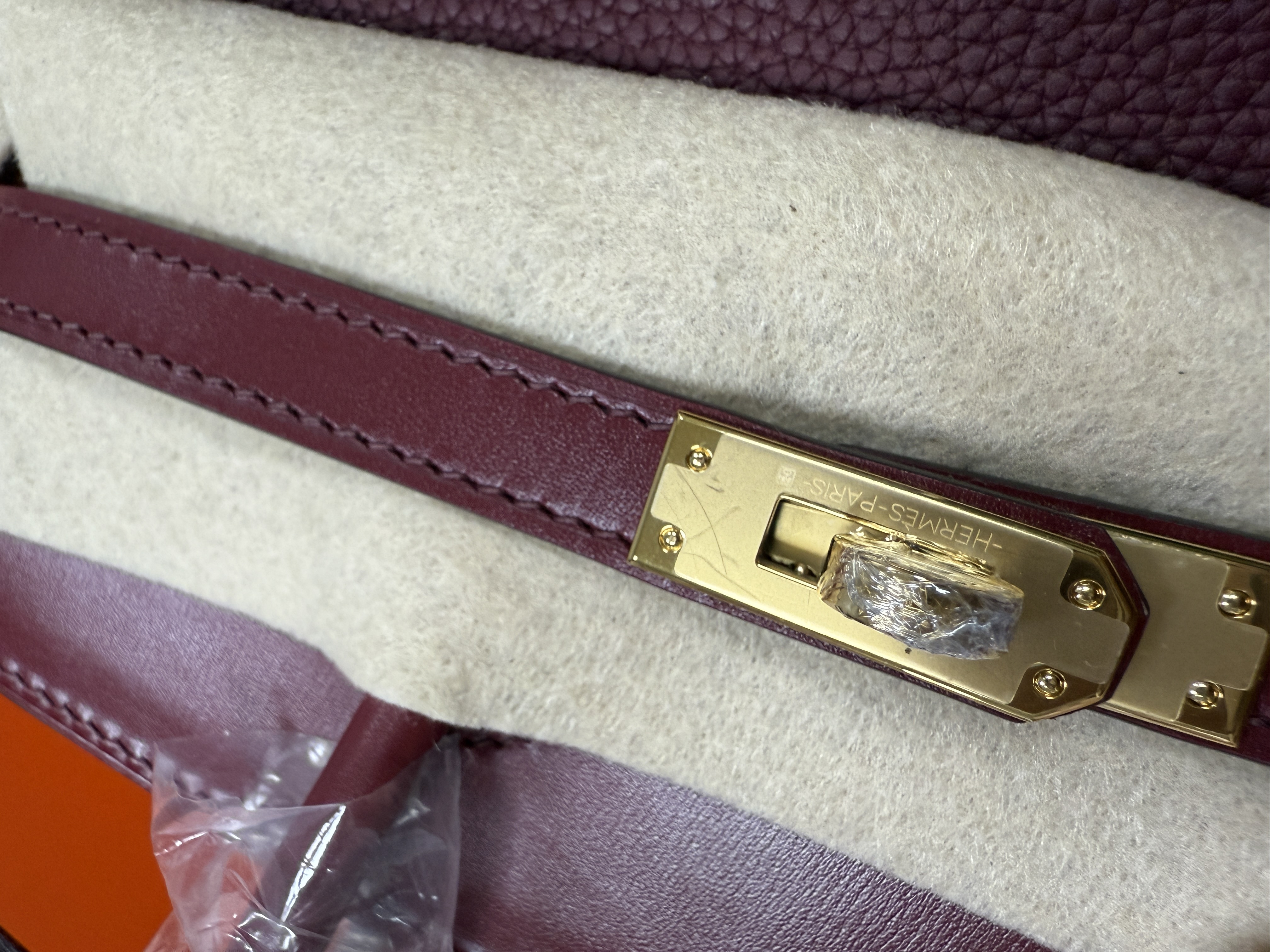 Hermès Birkin 25 30 35 (Customized, no exchange no return, about 20 days)