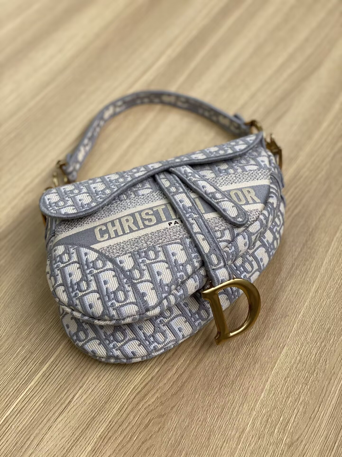 D*or saddle bag 25.5 x 20 x 6.5cm