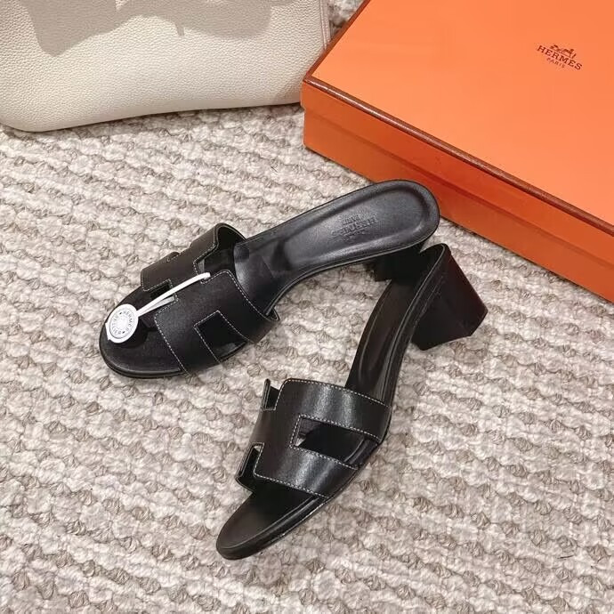 UA Hermès Oasis Sandal