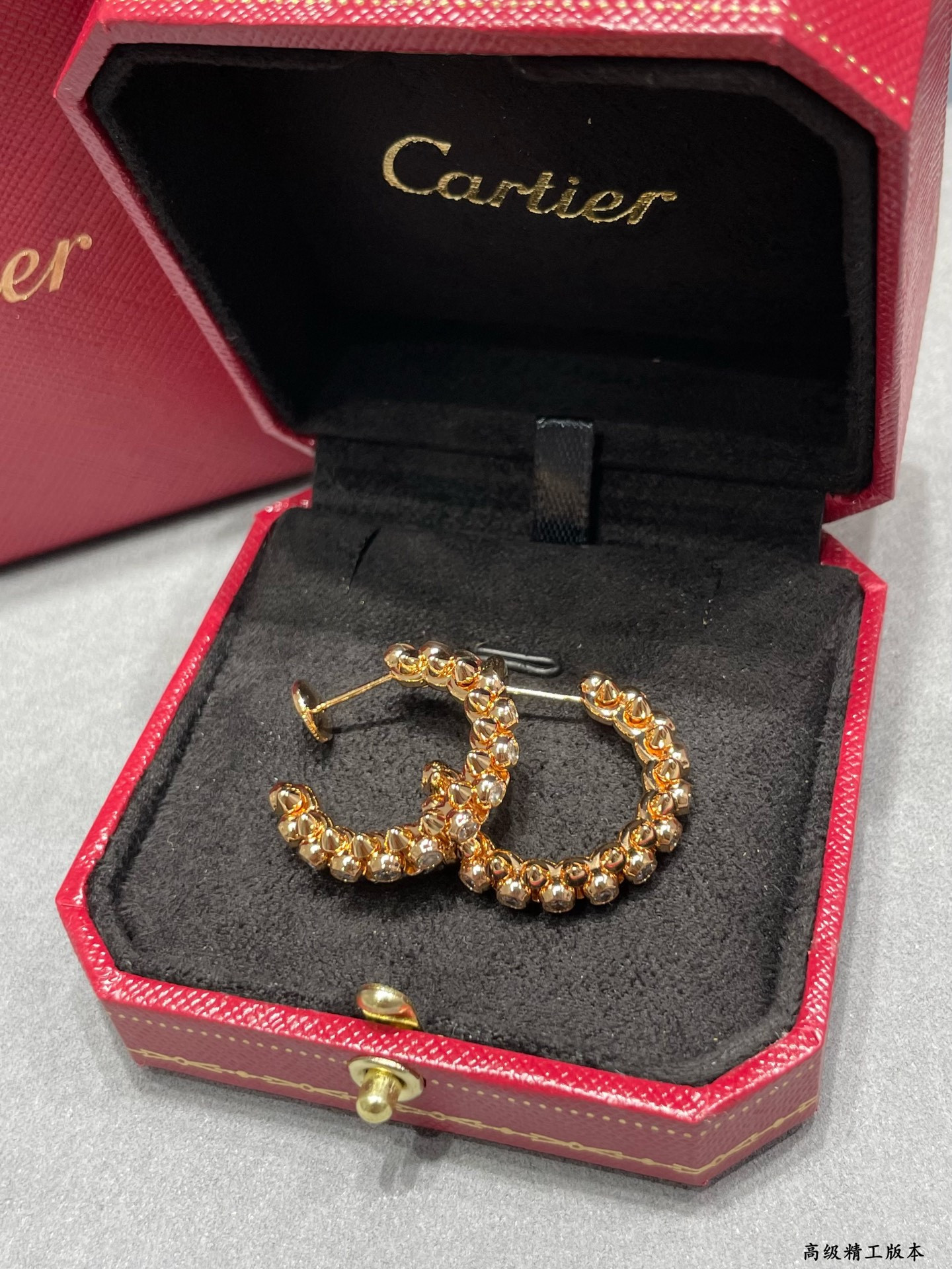 ca*t*er Di*m*nd bullet earrings