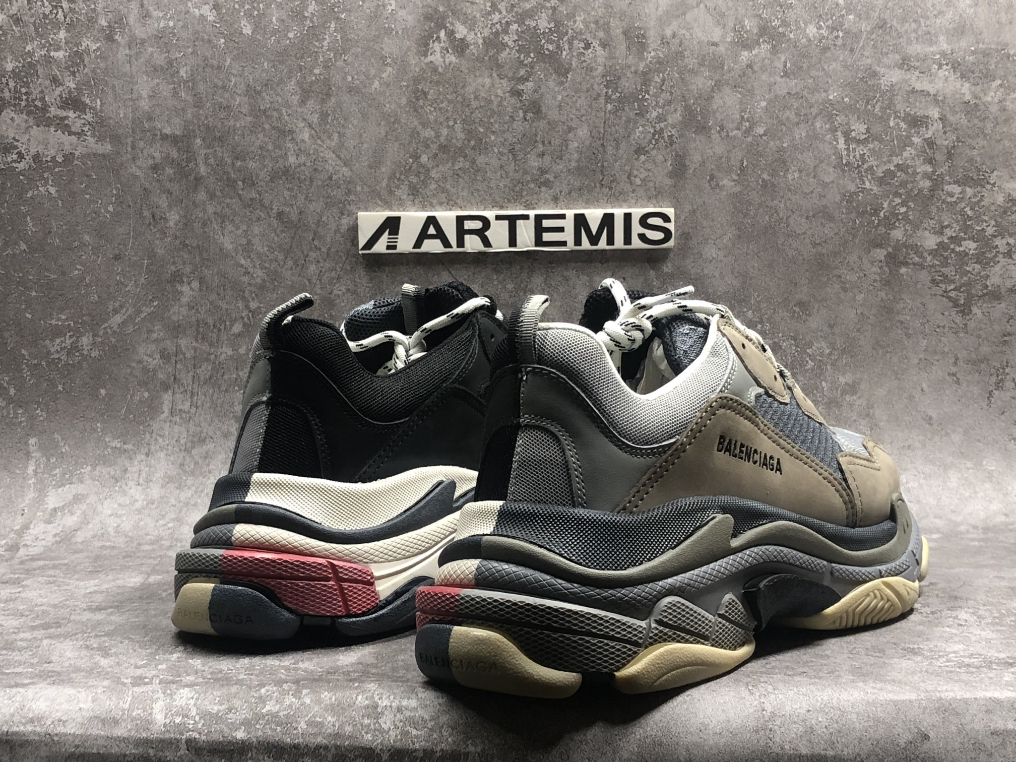 Balenciga Triple S Split Black Grey