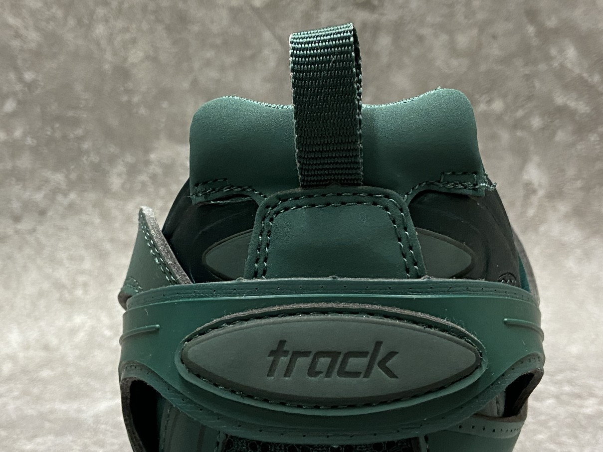 Balenciga Track Dark Green