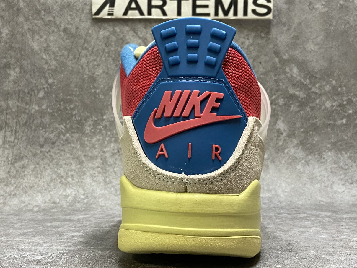 Air Jordan 4 Retro Union Guava Ice