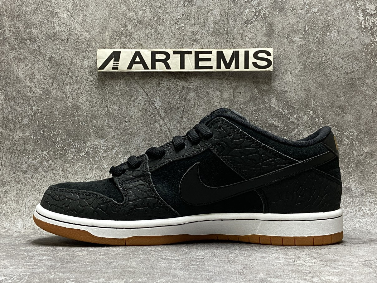 Nike Dunk SB Low Nontourage