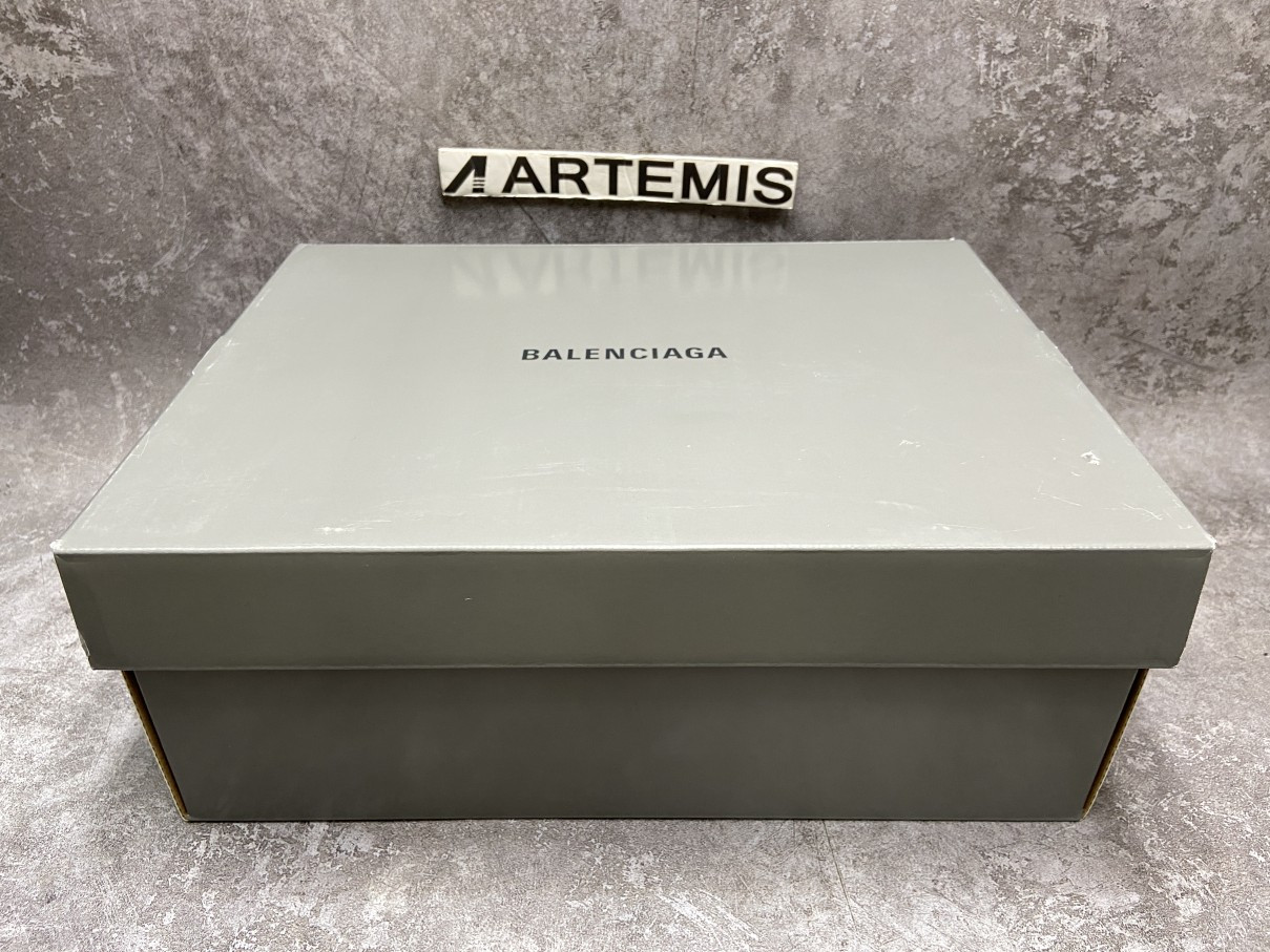 Balenciga Drive Sneaker 
