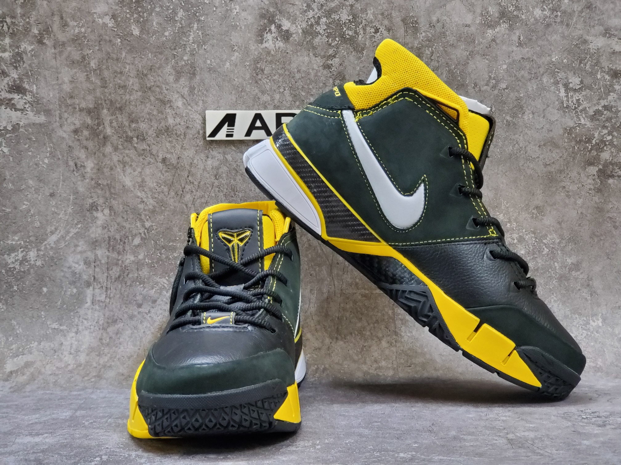 Nike Kobe 1 Protro Black Maize