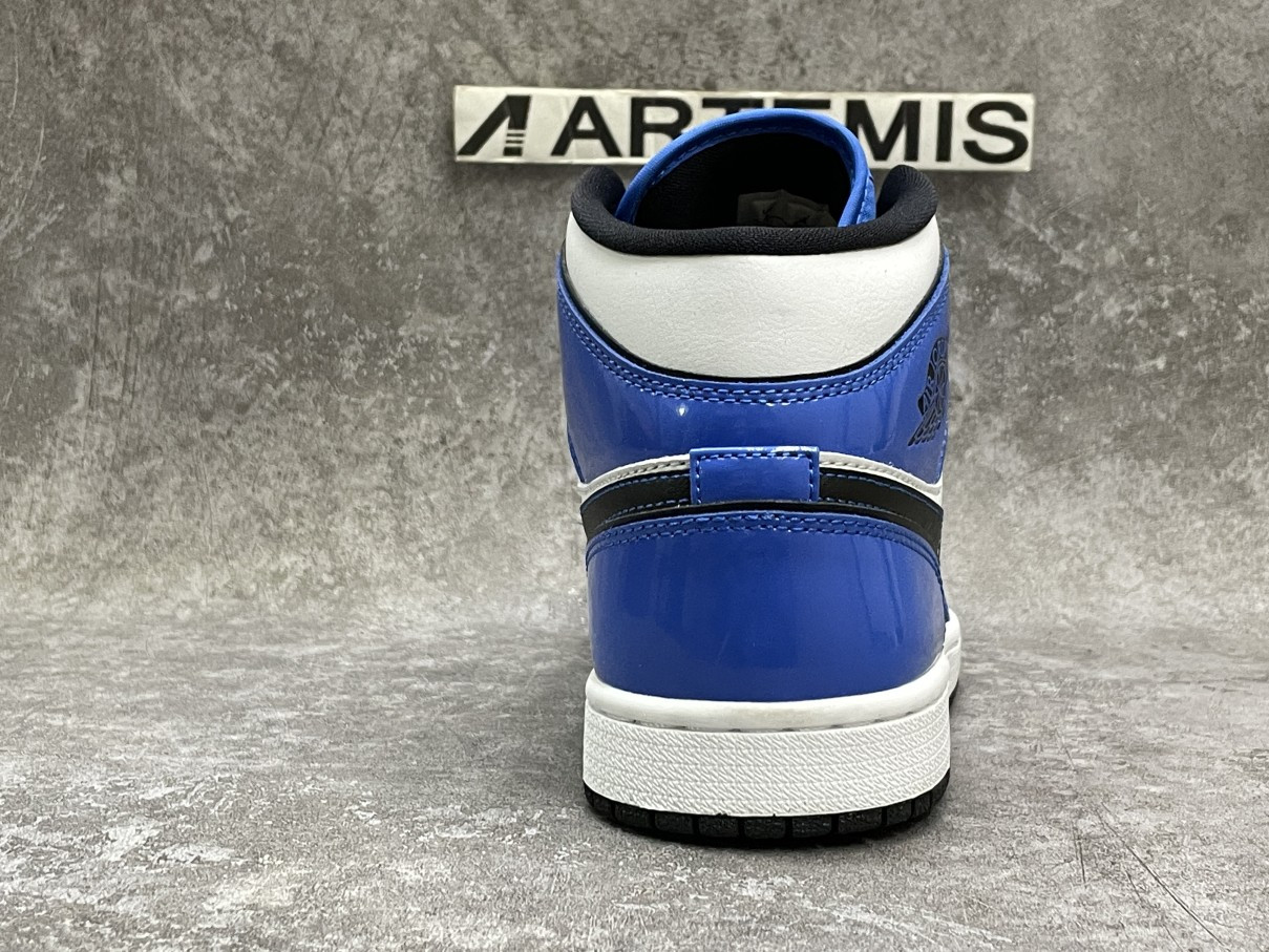 Air Jordan 1 Mid Signal Blue