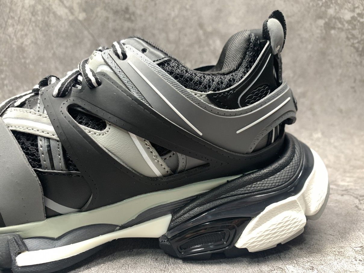 Balenciga Track Black Grey 2021