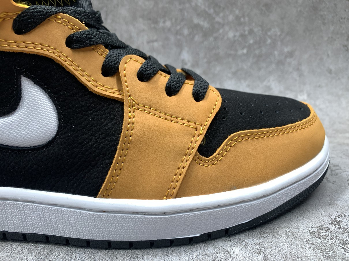 Air Jordan 1 High Zoom Air CMFT Black Monarch