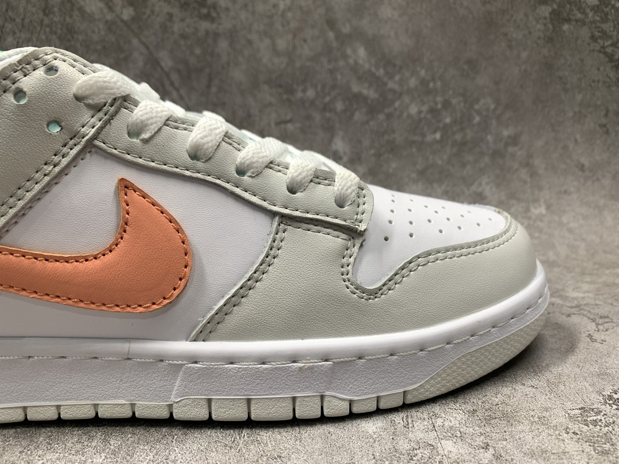 Nike Dunk Low Tropical Twist