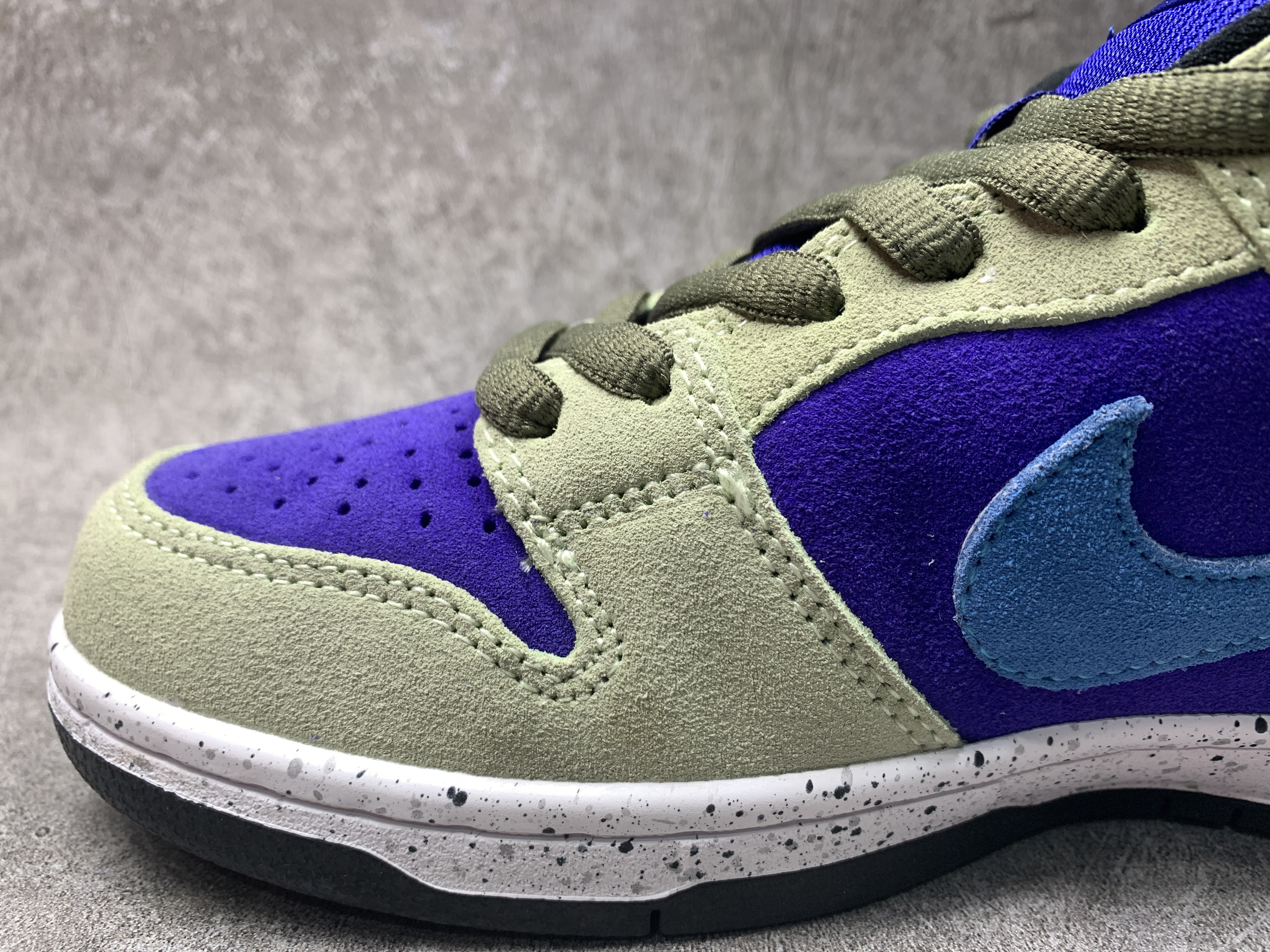 Nike Dunk Low SB Celadon
