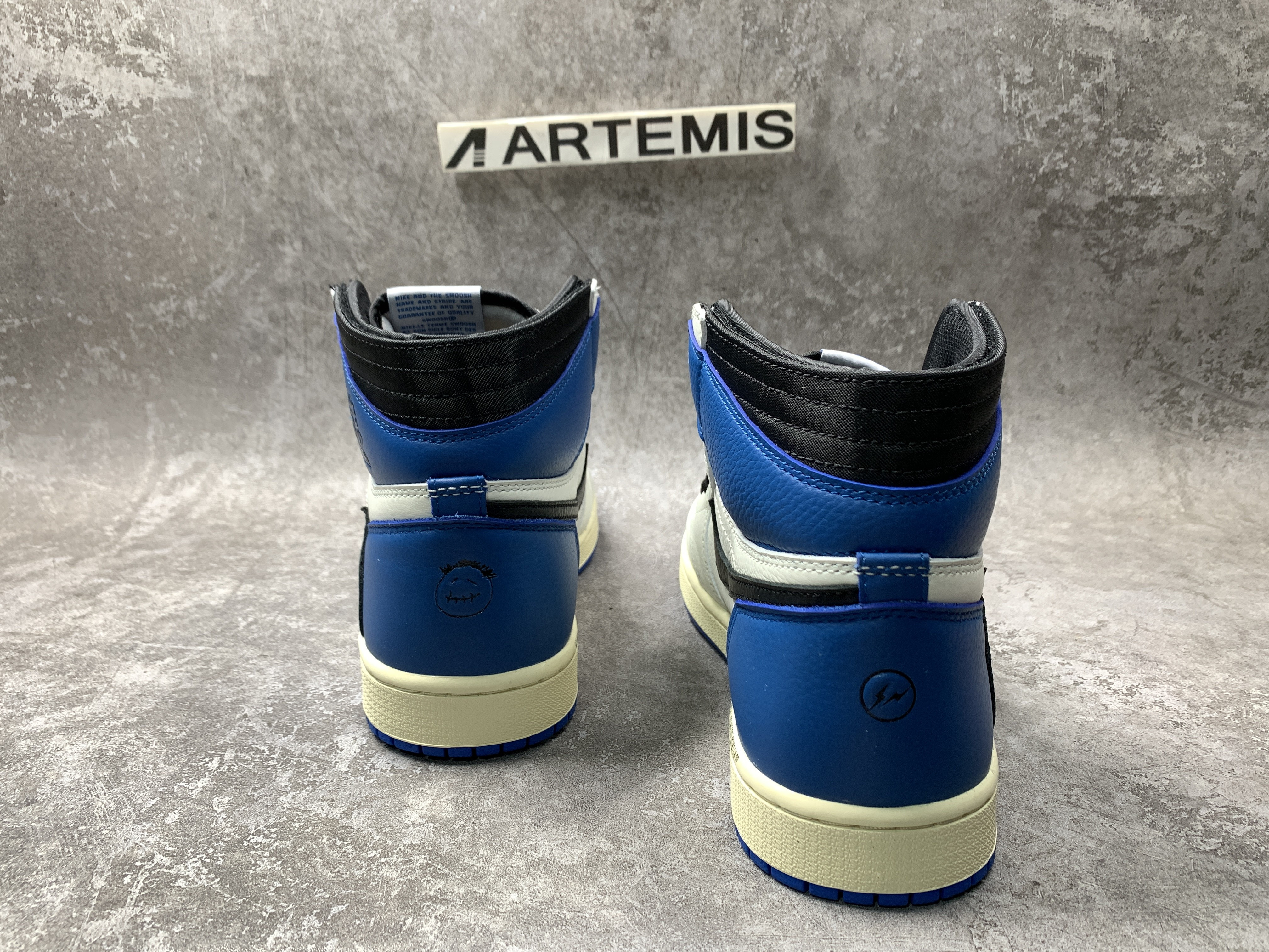 Air Jordan 1 Retro High x Travis Scott x Fragment
