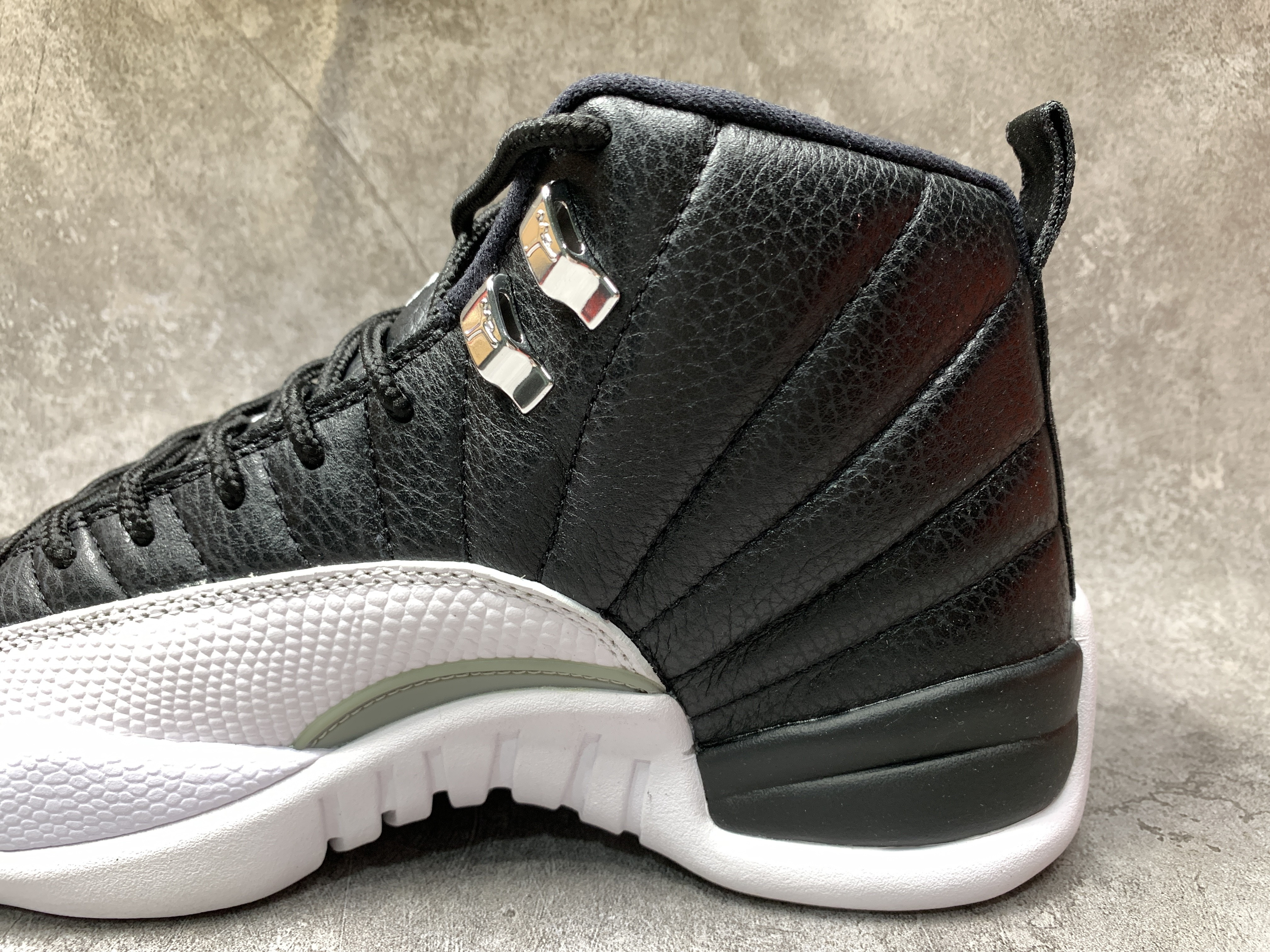 Air Jordan 12 Retro Playoff 2012