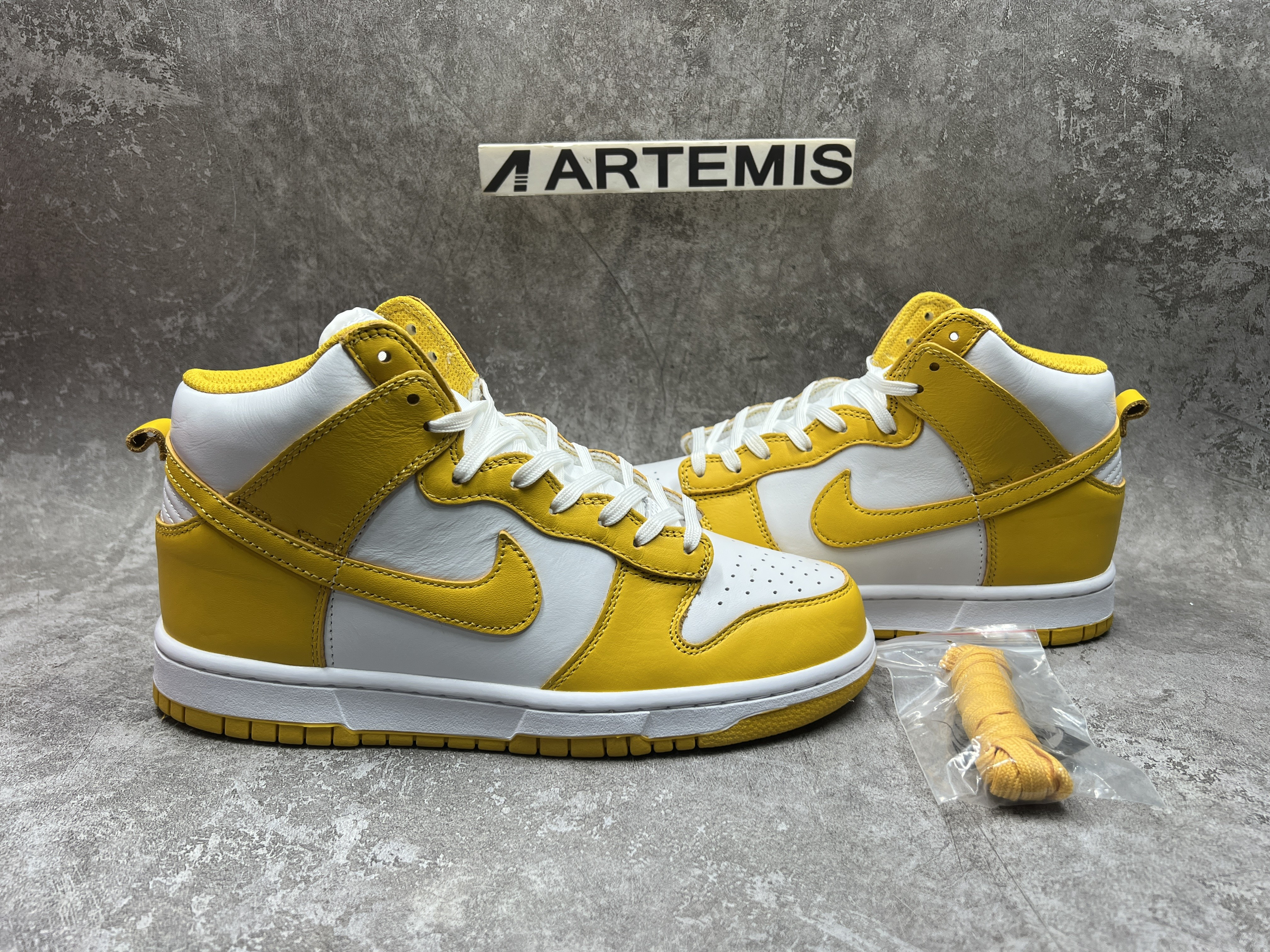 Nike Dunk High Dark Sulfur