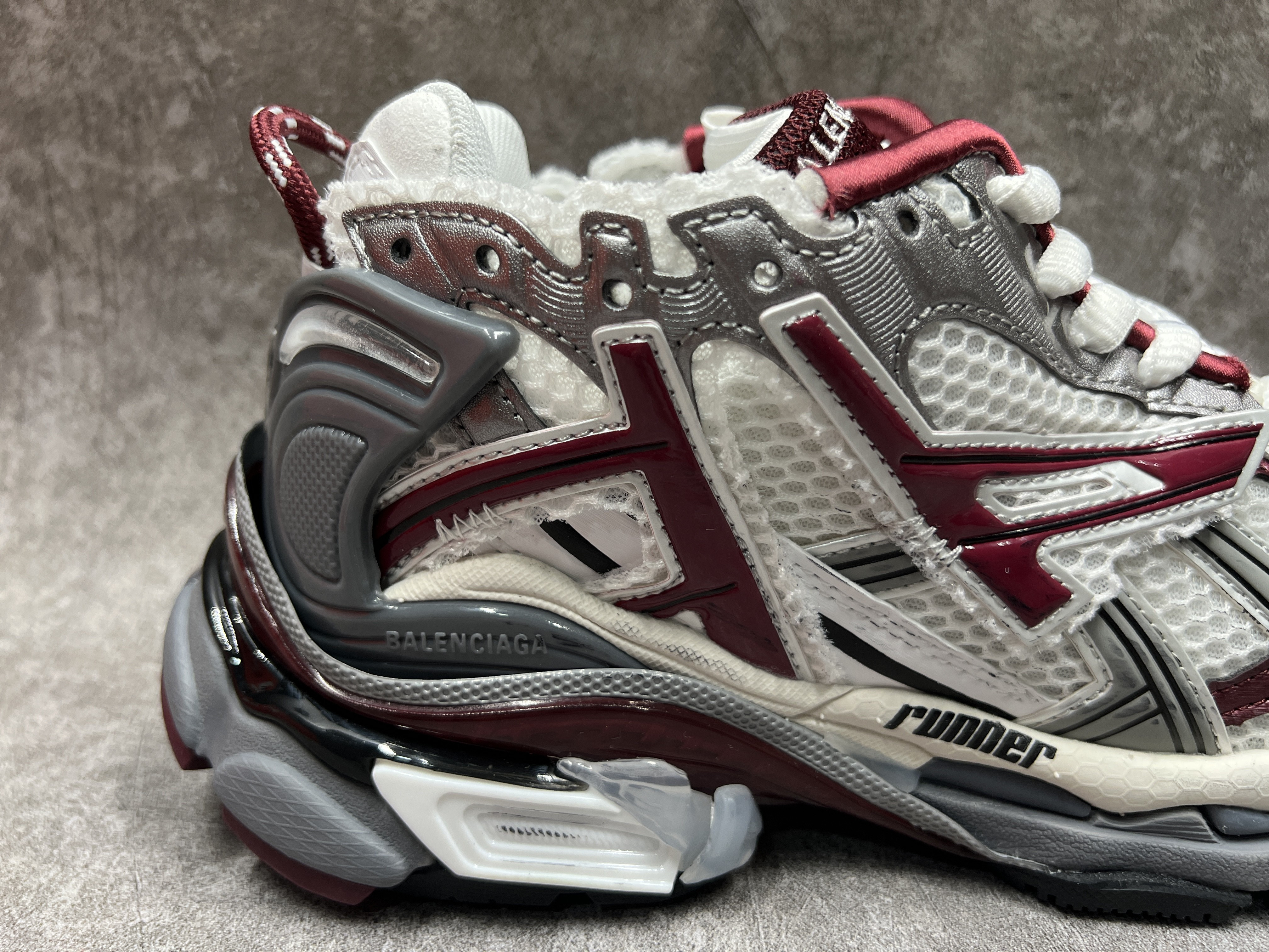 Balenciga Runner Sneaker Burgundy