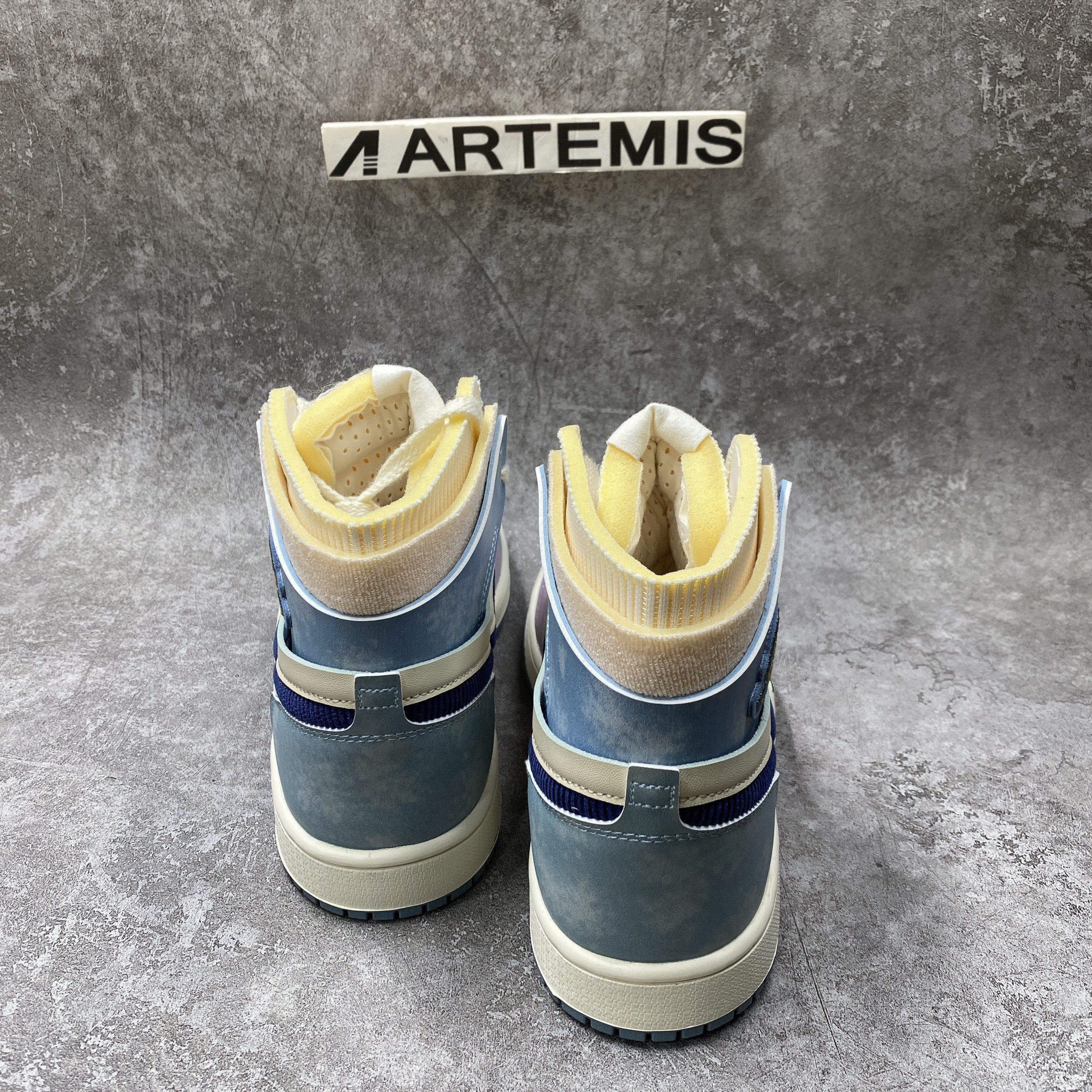 Air Jordan 1 High Zoom Air CMFT Celestine Blue