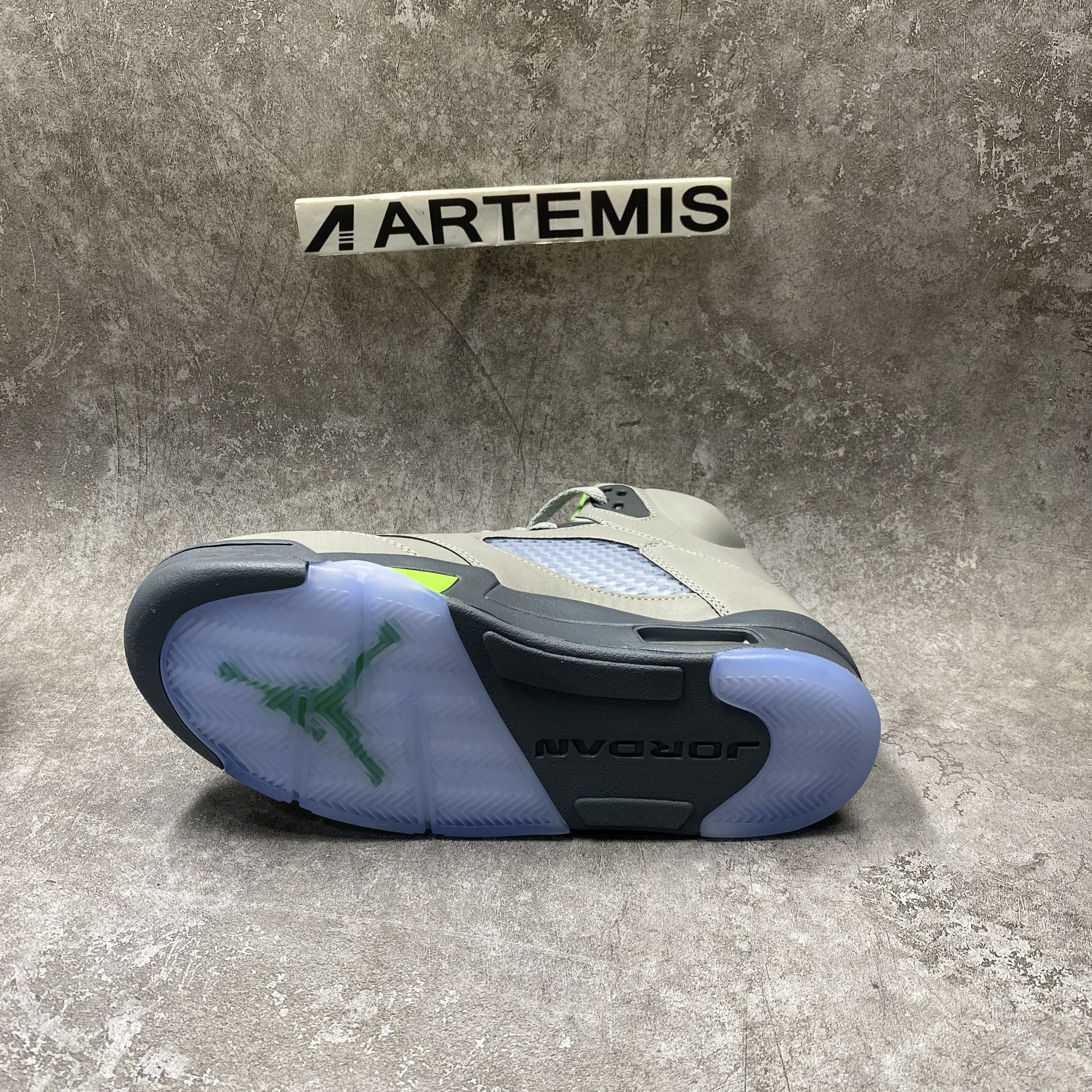 Air Jordan 5 Retro Green Bean (2022)