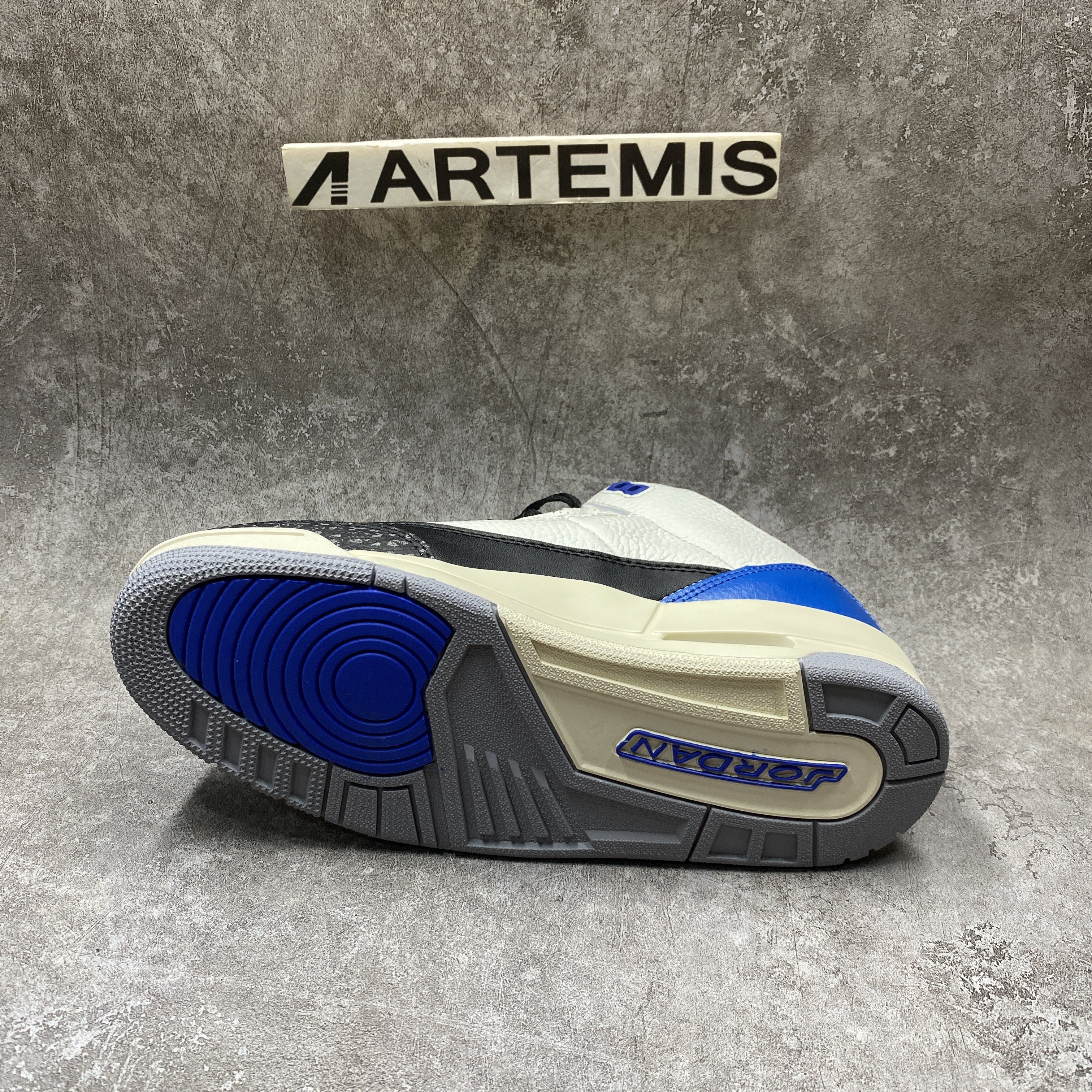 Air Jordan 3 Retro UNC White Black Blue Yellow
