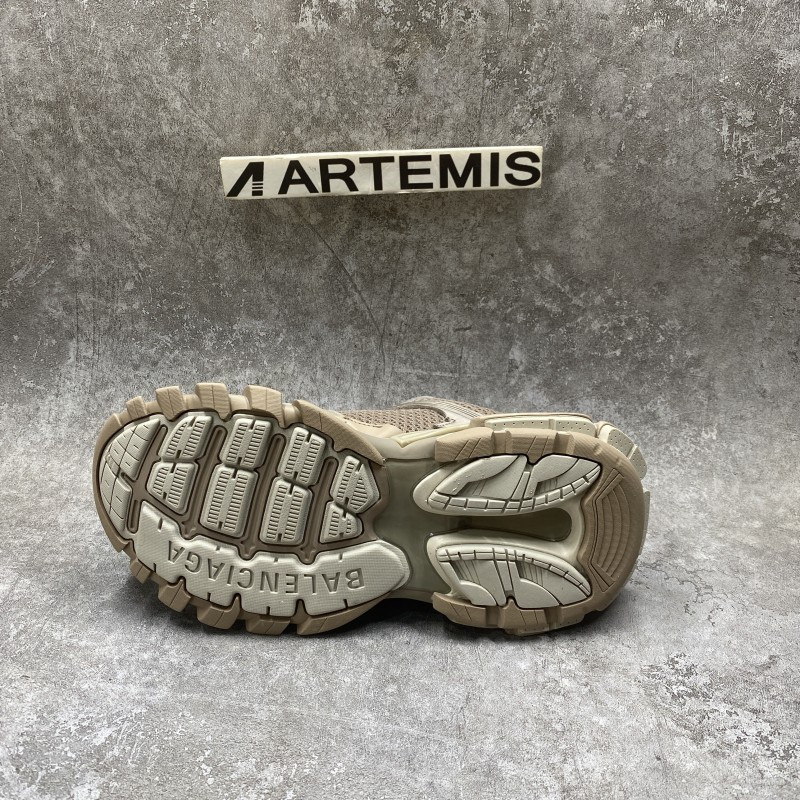 Balenciga Beige Track.3 Beige