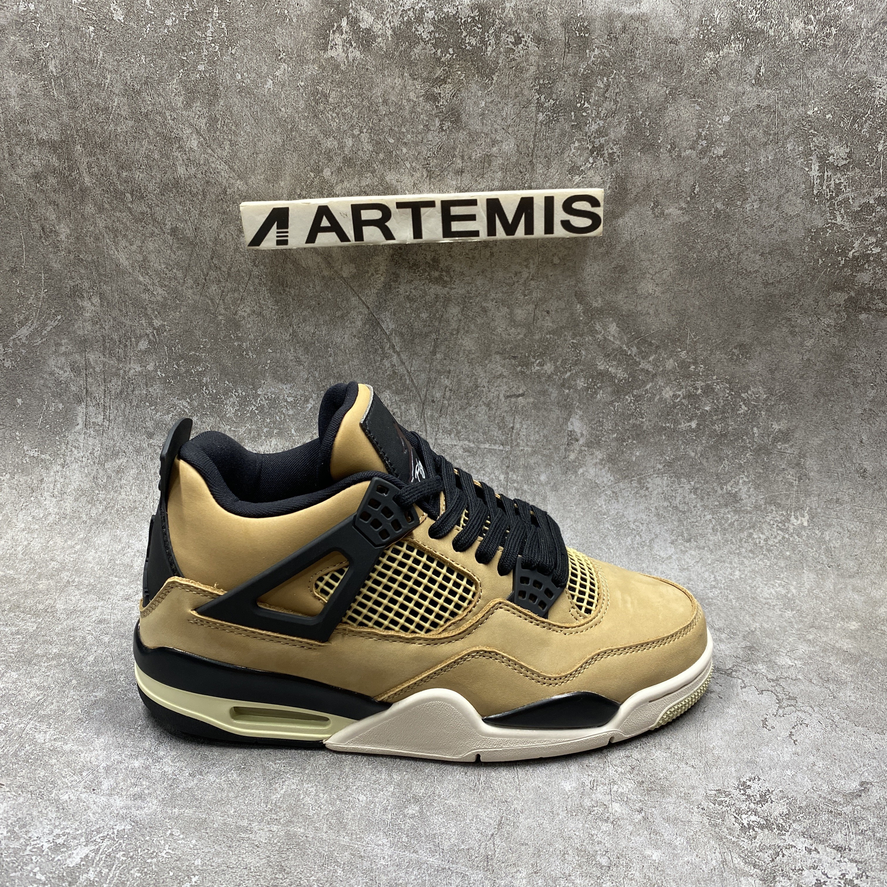 Air Jordan 4 Retro Fossil