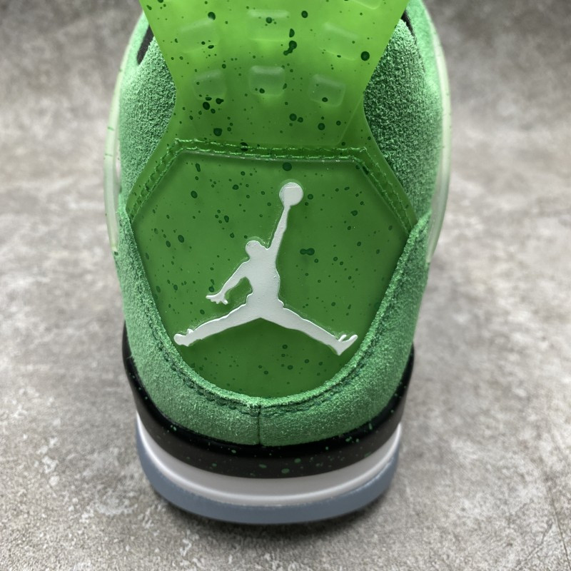 Air Jordan 4 Wahlburgers