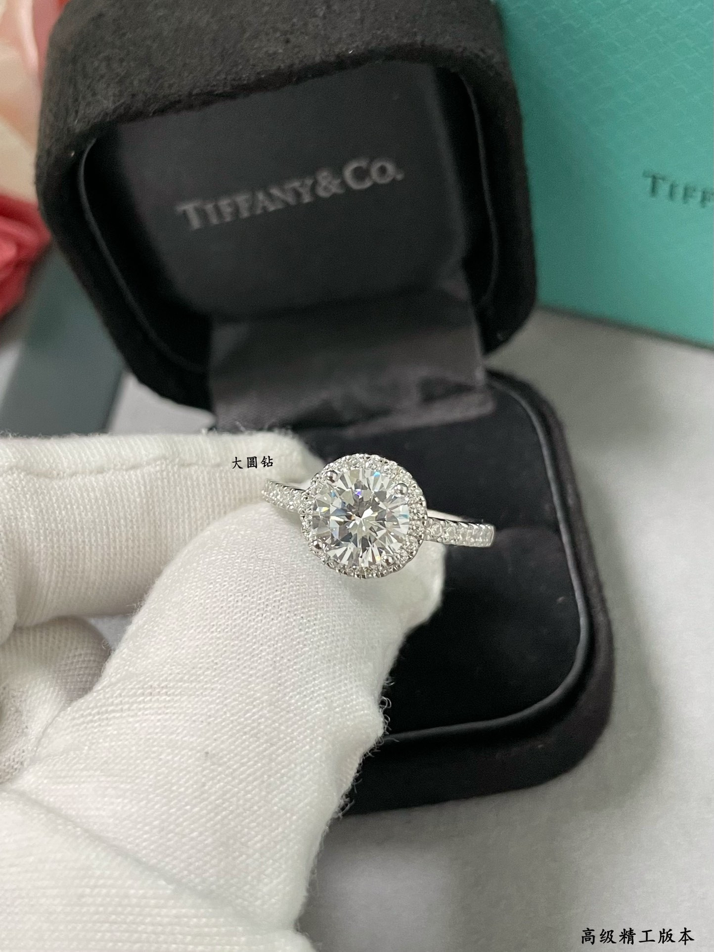 t*f*ny & co. solitaire round brilliant Di*m*nd ring ag925