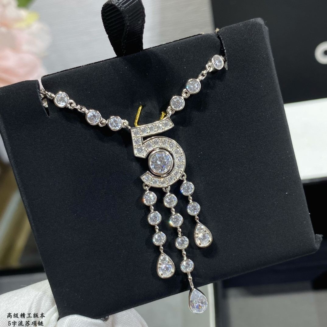 Ch*el 5-words tassel necklace